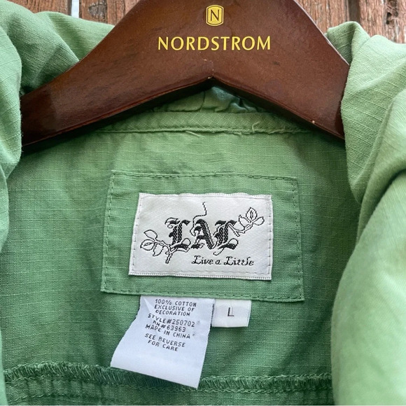 LIVE A LITTLE Women’s Green Canvas Utility Jacket Coat Size Large - Picture 3 of 9